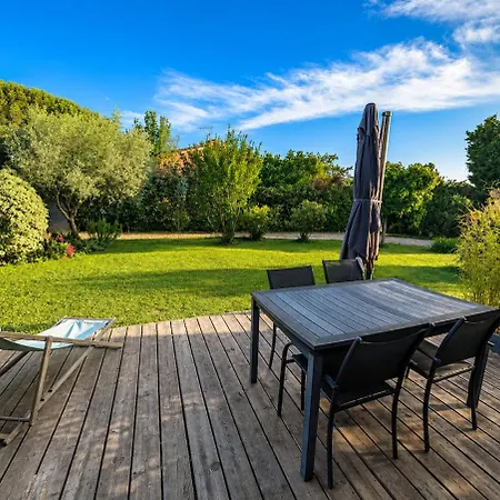 Maison Familiale Avec Studio, Climatisation Et Grand Jardin A וילה