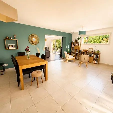 וילה Maison Familiale Avec Studio, Climatisation Et Grand Jardin A קורנבאריו