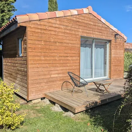 Maison Familiale Avec Studio, Climatisation Et Grand Jardin A *